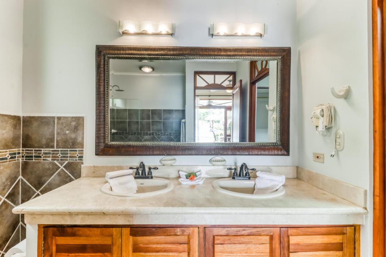 La Paloma Blanca Apartment